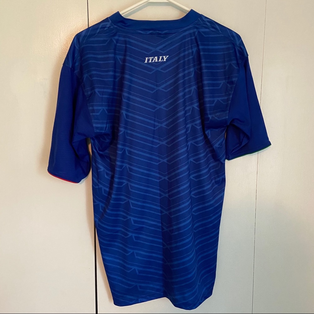 SOLD! Italy Soccer Jersey - Picture 3 of 5